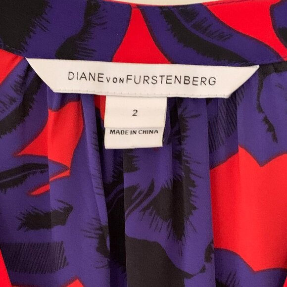 Diane von Furstenberg Knee-Length Dress - Picture 4 of 5